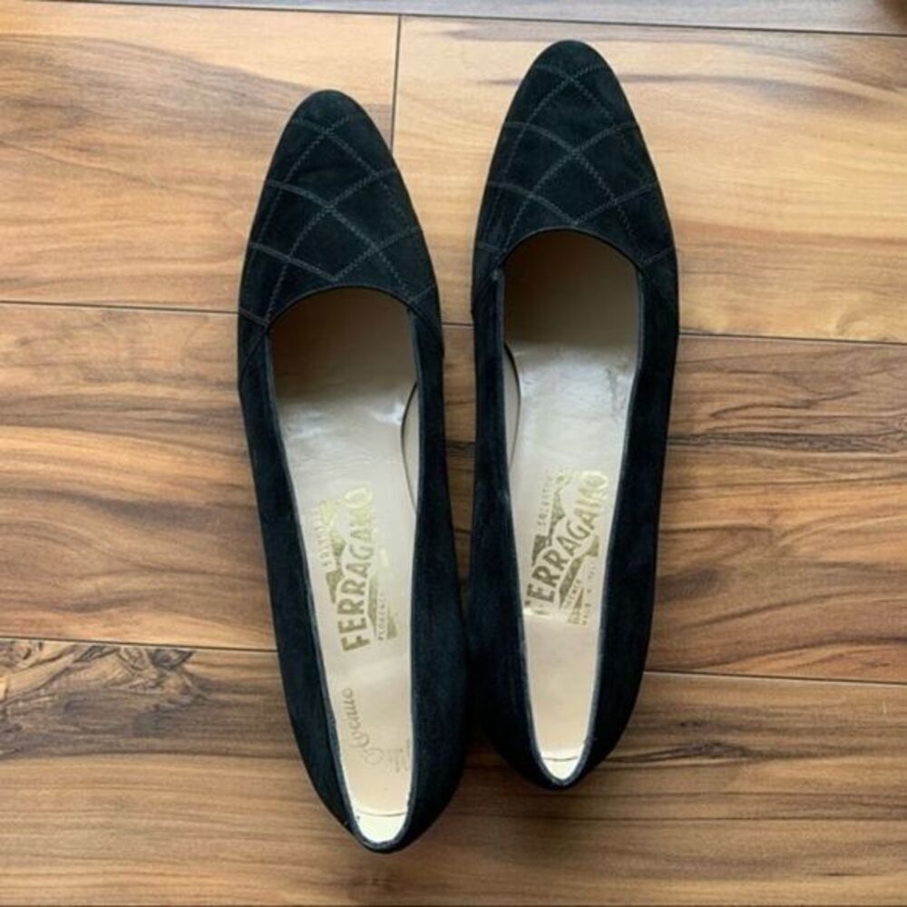Salvatore ferragamo vintage quilted velvet flats 10.5